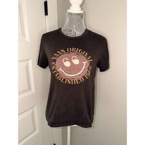 VANS OFF THE WALL WORLD TOUR GRAPHIC T-SHIRT WOMENS SIZE MEDIUM M